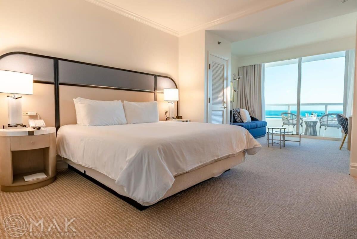 Fontainebleau Resort High Floor W Ocean Views Miami Beach Bagian luar foto