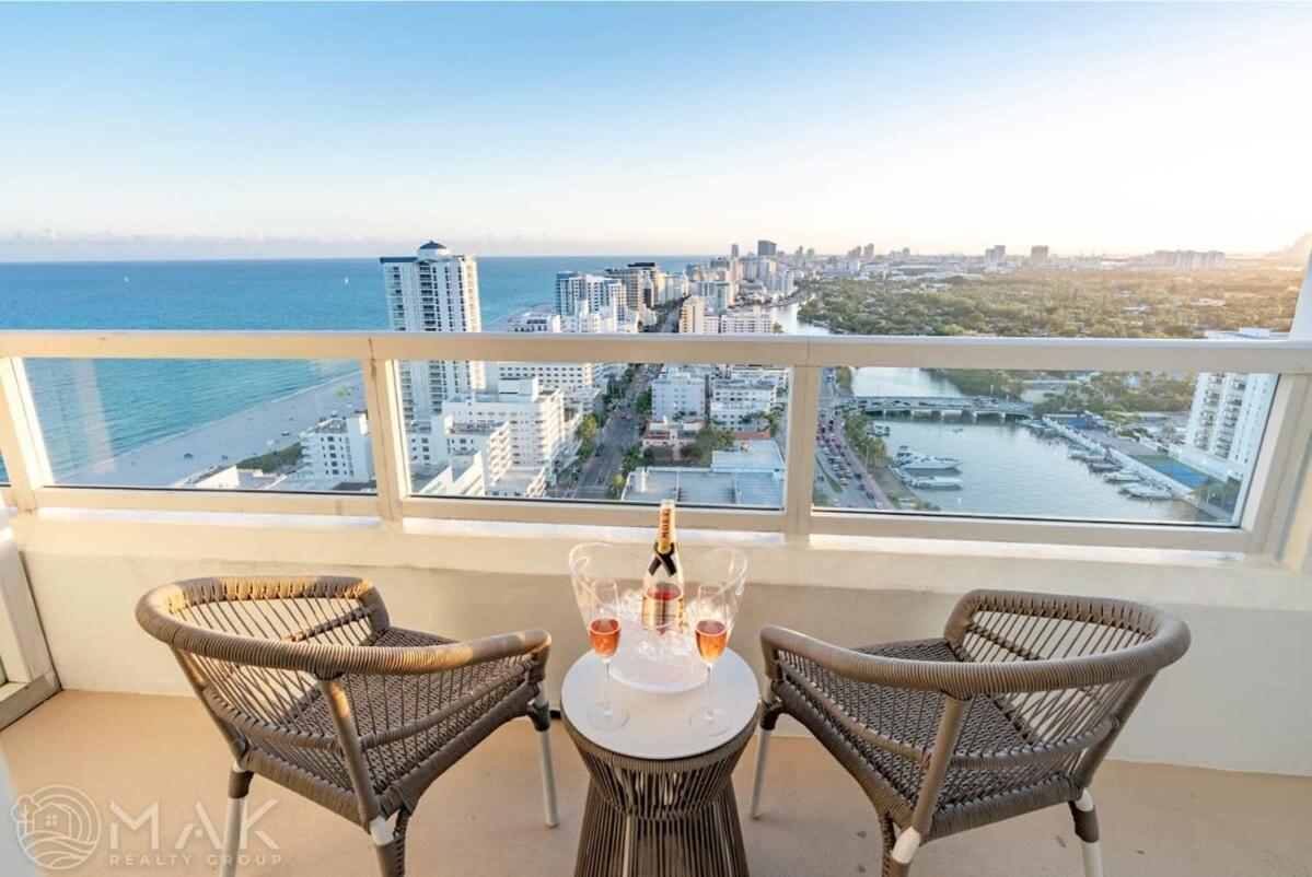 Fontainebleau Resort High Floor W Ocean Views Miami Beach Bagian luar foto